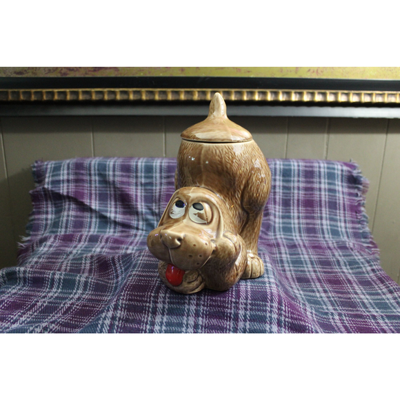 Vintage McCoy Thinking Hound Dog Cookie Jar - Picture 2 of 8